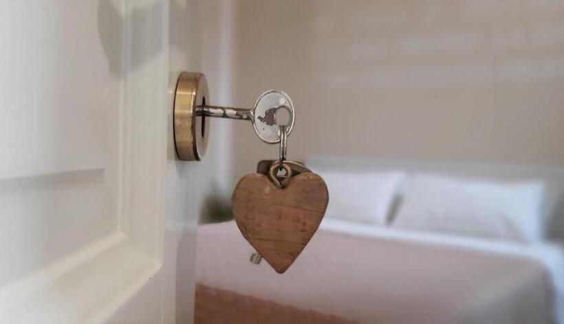 غرفة قياسية سرير كينج, Amandolevanto B&b