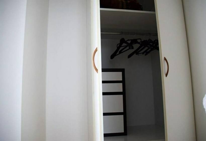 חדר סטנדרט, B&b Magenta