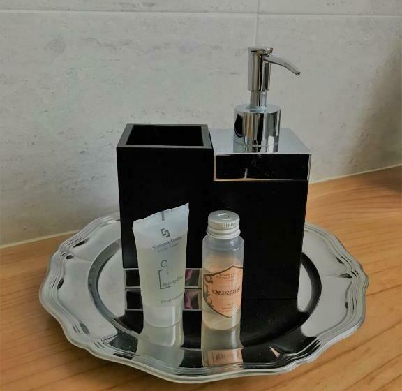 חדר סטנדרט, B&b Magenta