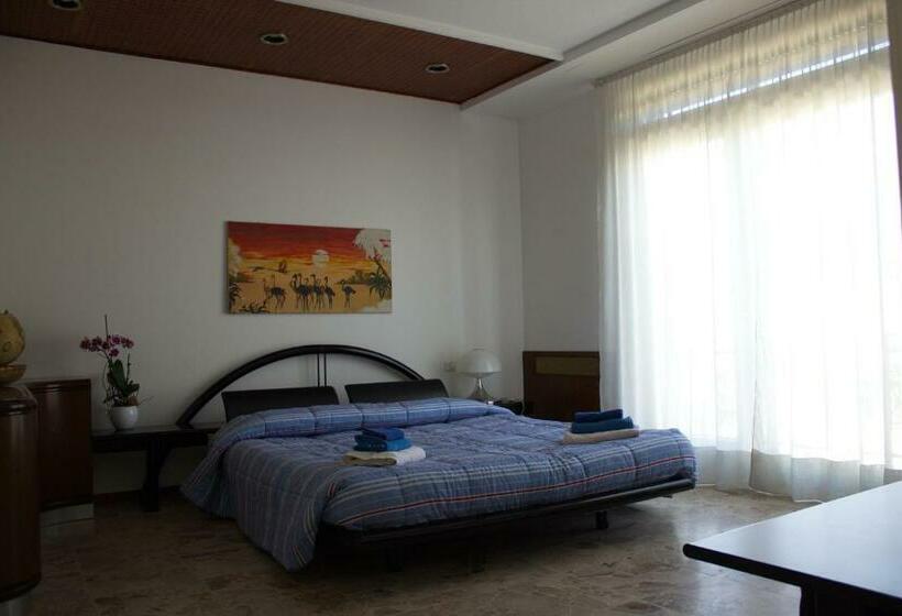 חדר סטנדרט, B&b Magenta