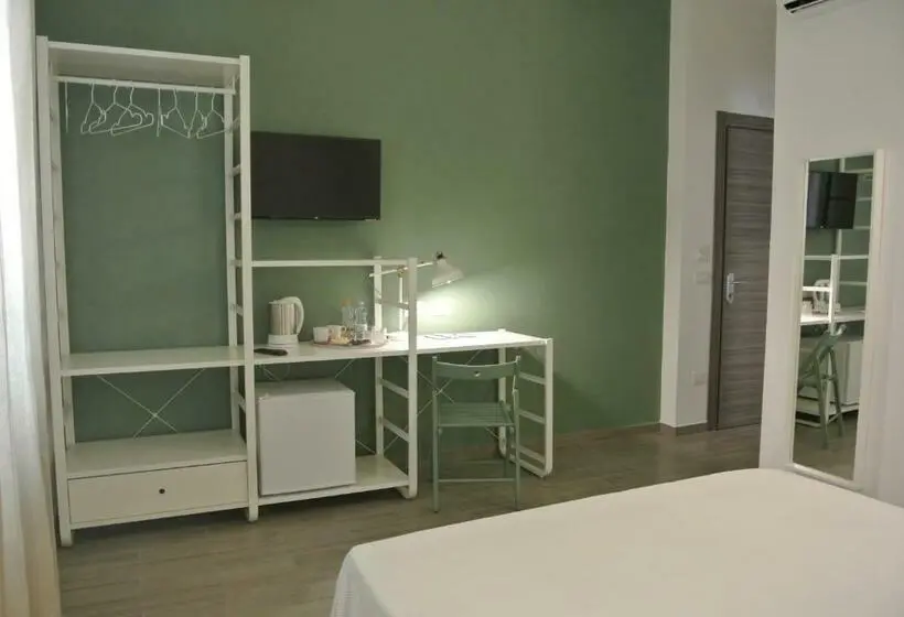 اتاق لوکس, Quattordici B&b
