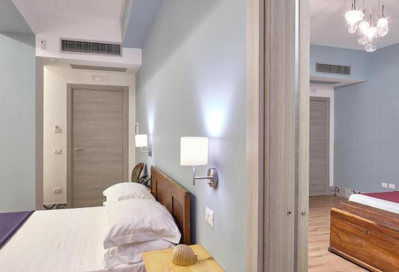 سوییت جونیور, La Via Del Porto Charme Rooms