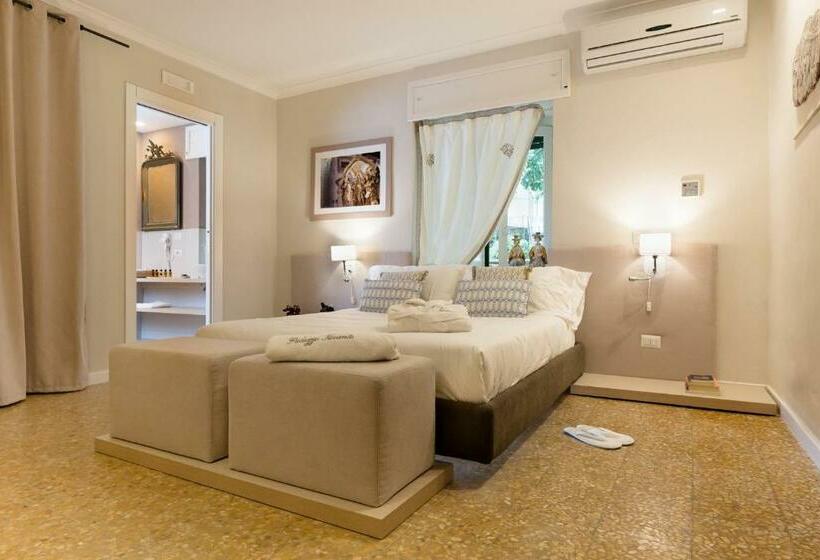 디럭스 룸, Palazzo Taranto Luxury Rooms