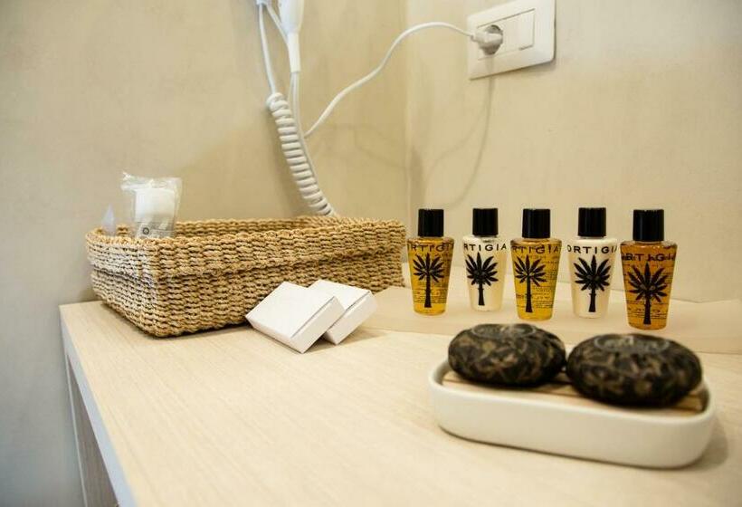 디럭스 룸, Palazzo Taranto Luxury Rooms