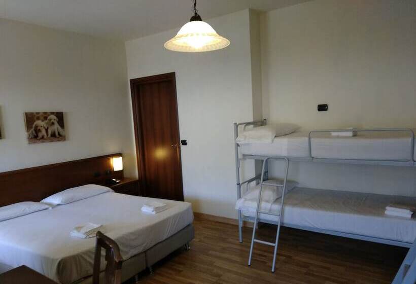 جناح عائلي, Belvedere