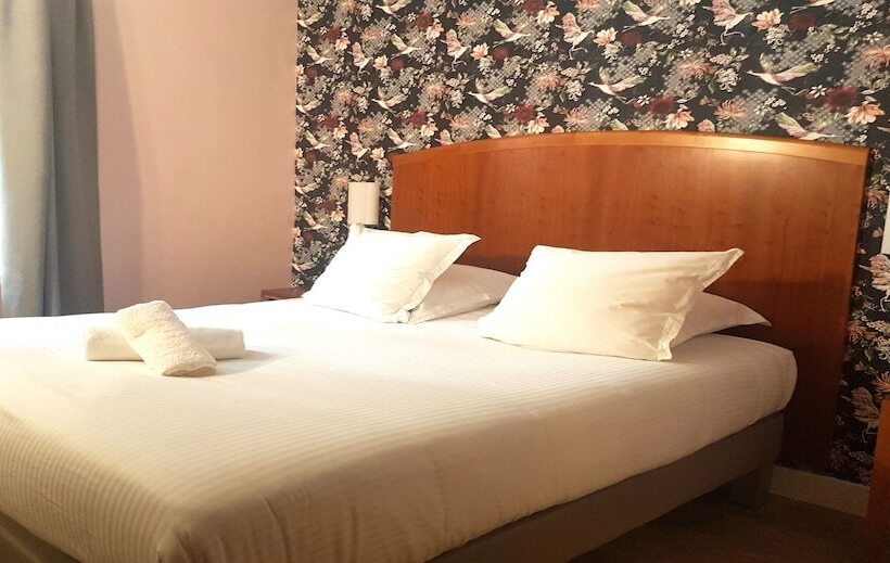 Habitación Clásica, Grand Hôtel Dauphiné, Boutique Hôtel & Suites