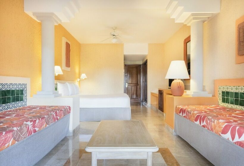 جناح جونيور, Iberostar Waves Quetzal