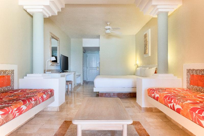 جناح جونيور مطلّ علي البحر, Iberostar Waves Quetzal