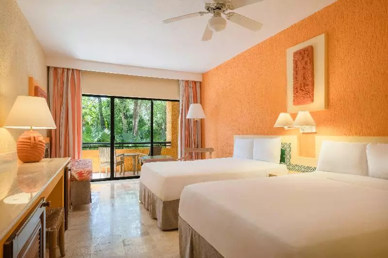 エコノミールーム, Iberostar Waves Quetzal