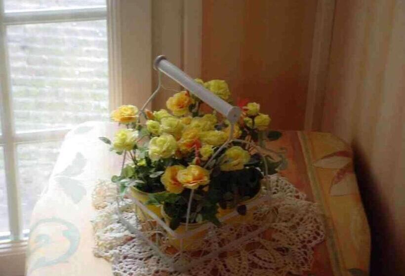 スタンダードトリプルルーム, Le Clos Normand