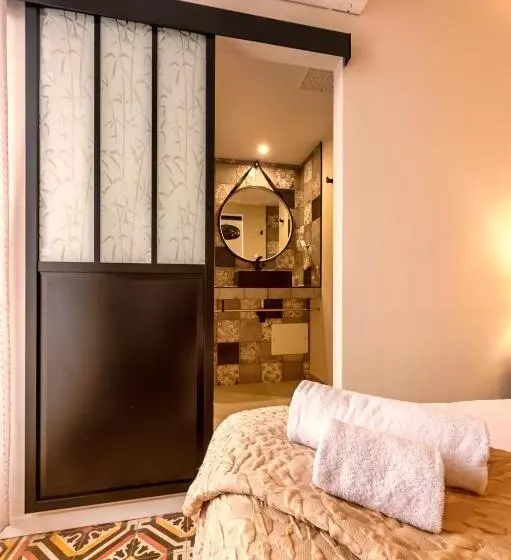 اتاق استاندارد, Hotel le Tourisme