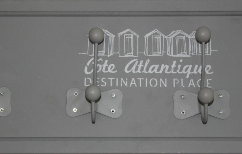 带阳台的标准单人间, Les Cols Verts