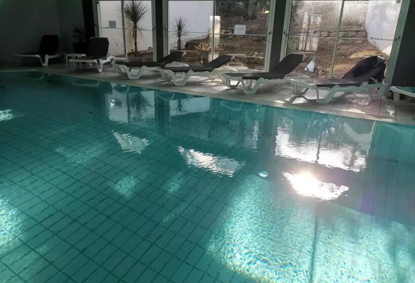 バルコニー付きシングルスタンダードルーム, Les Cols Verts