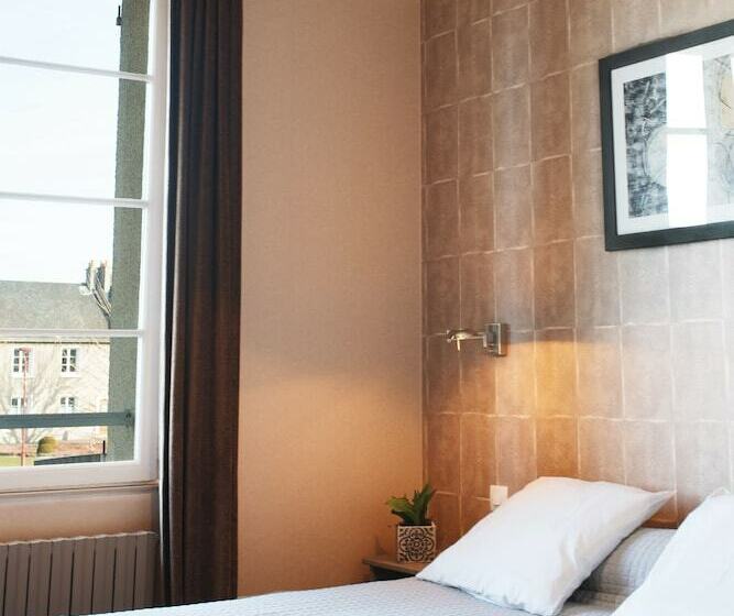 수피리어 룸, Les Trois Rois