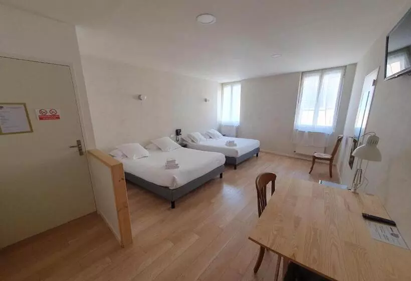 スタンダード４人部屋, Logis Hôtel Du Fer à Cheval