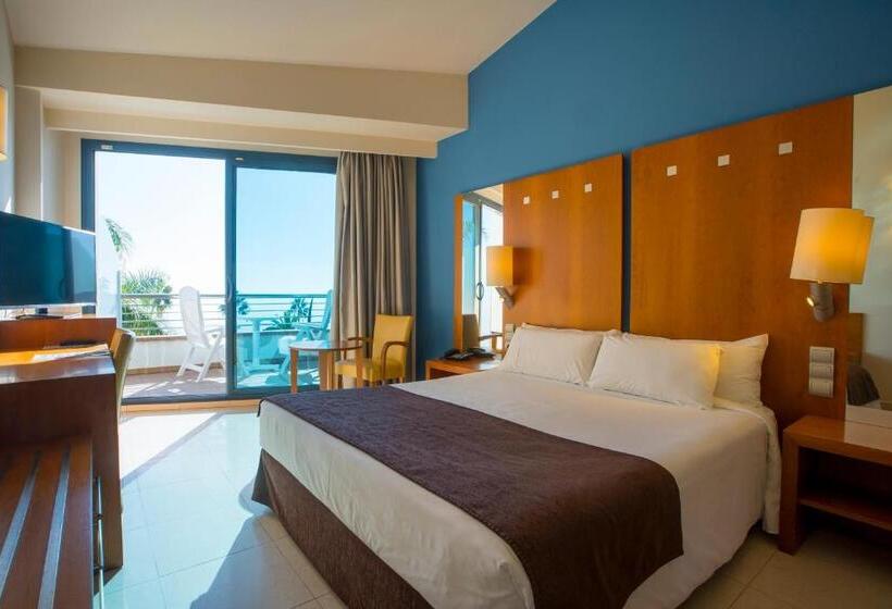 חדר סטנדרט נוף לים עם טרסה, Miami Mar