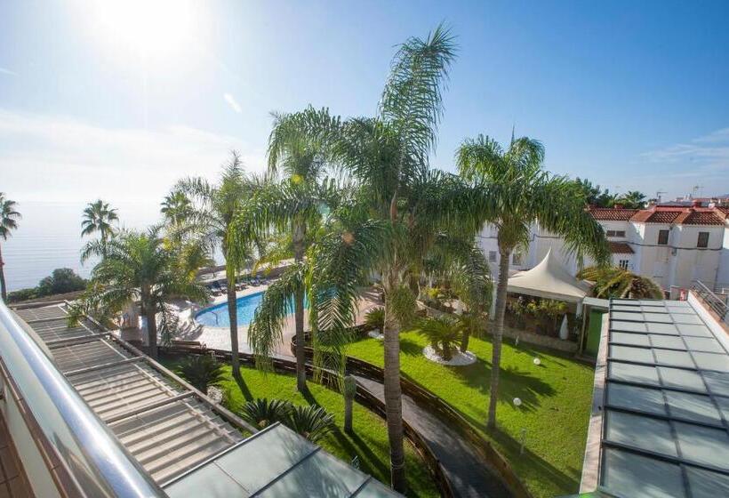 חדר משפתחתי סופריור, Miami Mar