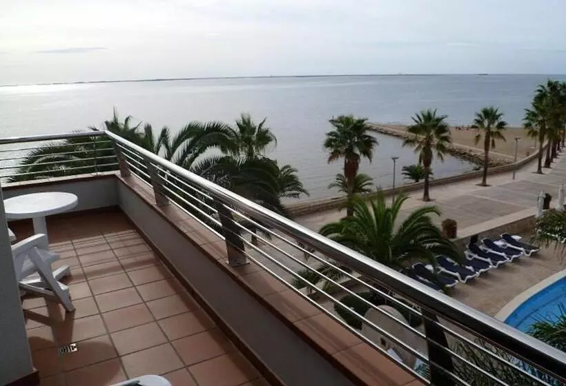 テラス付きジュニアスイート, Miami Mar