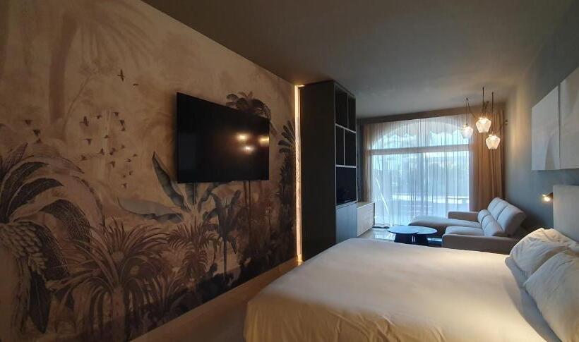 חדר פרמיום, Miami Mar