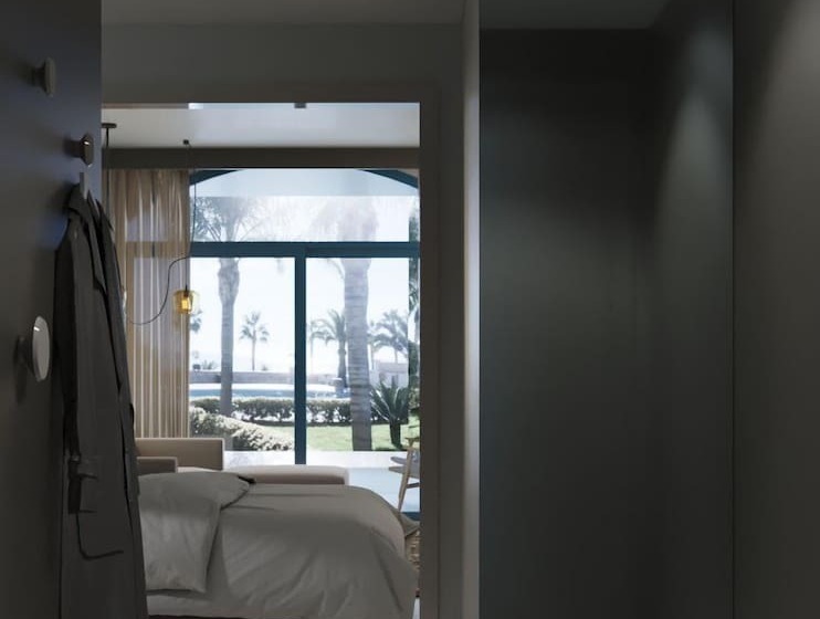 חדר פרמיום, Miami Mar