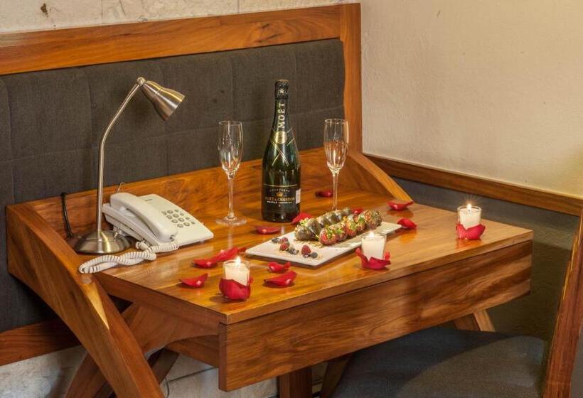 带大床的套房, Rodavento Boutique Hotel & Spa