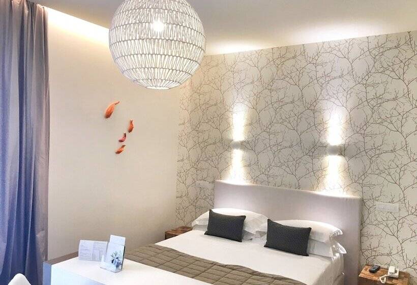 コンフォートルーム, Select Suites & Spa Apartments