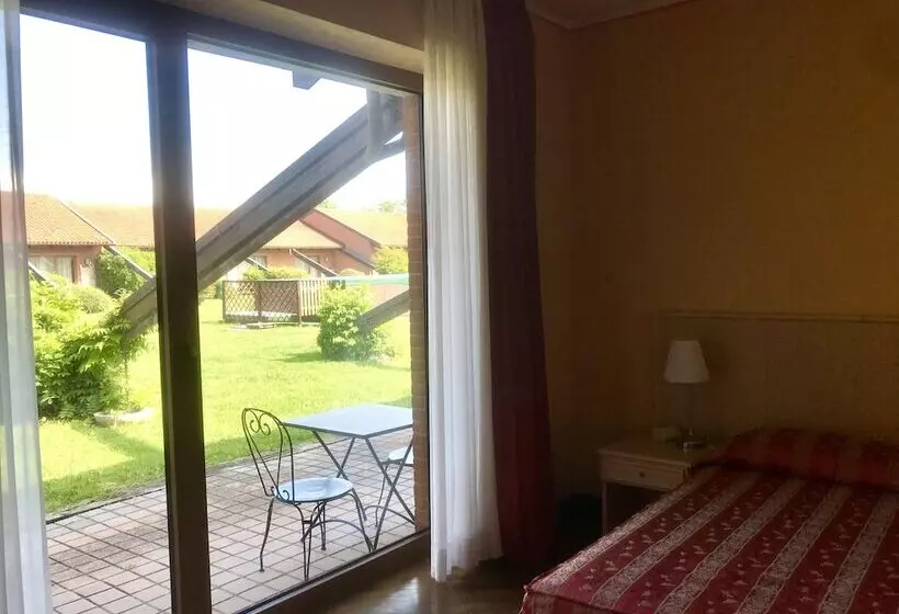 エコノミールーム, Serravalle Golf