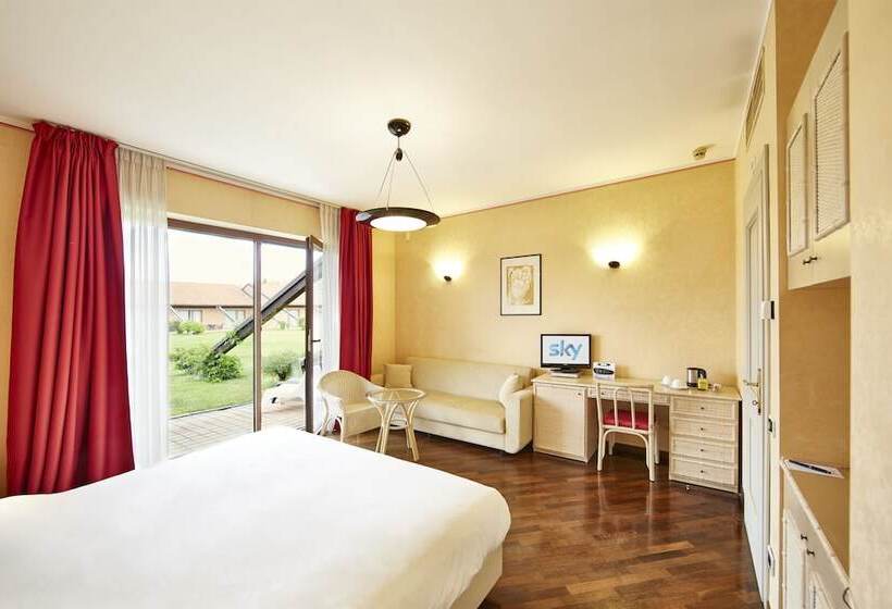 高级大房间, Serravalle Golf