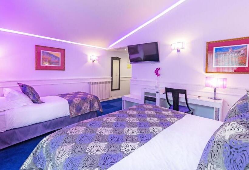 اتاق استاندارد سه نفره, Princesa Parc Excellence