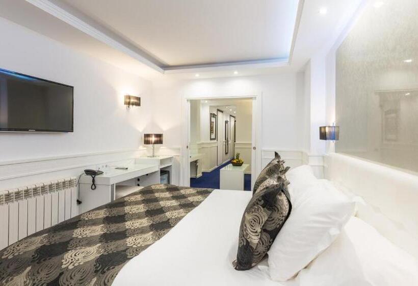 سوییت با چشمانداز کوه, Princesa Parc Excellence