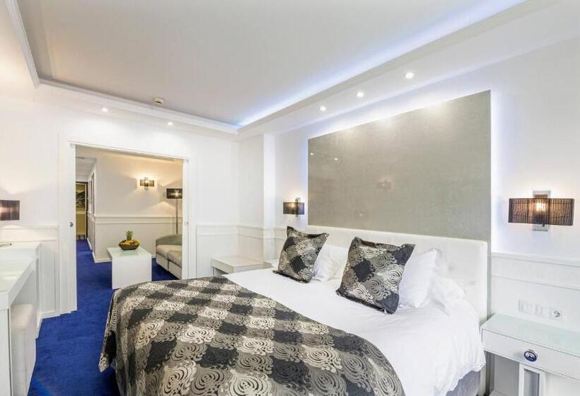 سوییت با چشم‌انداز کوه, Princesa Parc Excellence