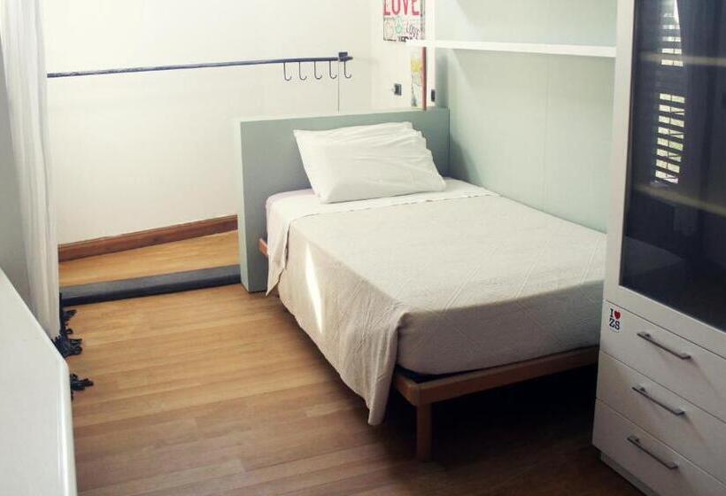 اتاق استاندارد, A Casa B&b