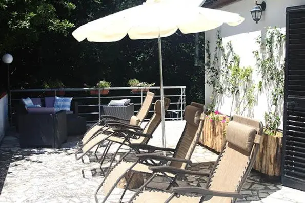 テラス付きスタンダードルーム, Agriturismo Parcodainonni