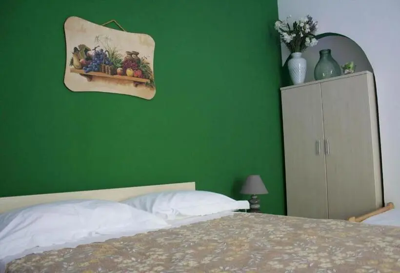 景色の見えるトリプルスタンダードルーム, Agriturismo Parcodainonni