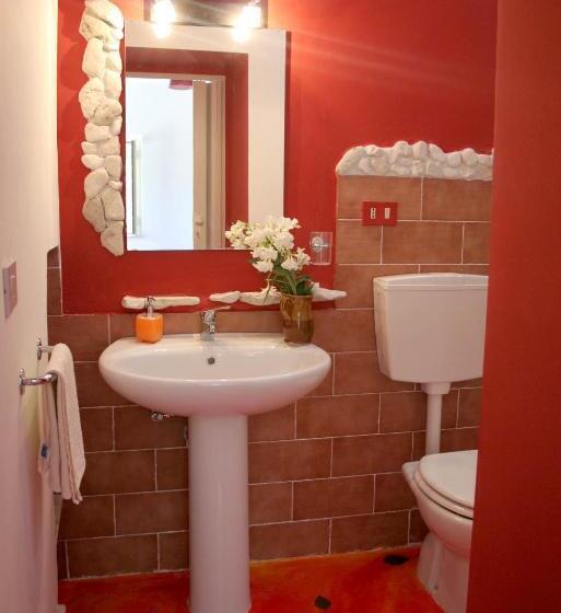 חדר לארבעה סטנדרטי עם נוף לגינה, Agriturismo Parcodainonni