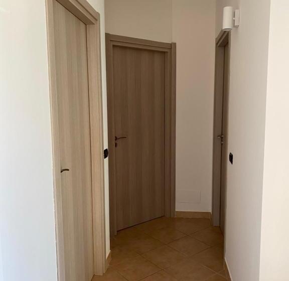 غرفة قياسية رباعية, La Chiocciola