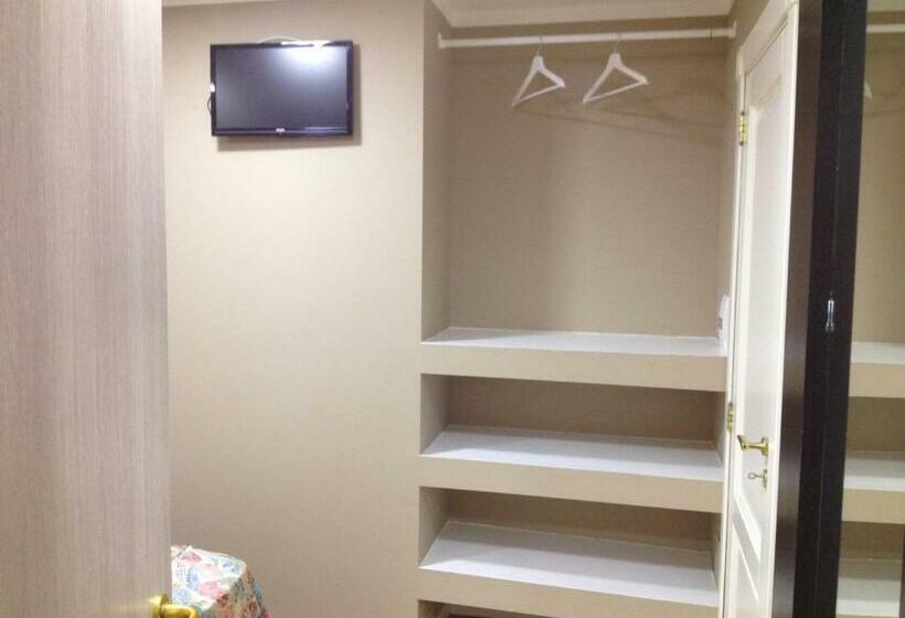 اتاق استاندارد, Napoli Centro