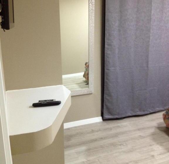 اتاق استاندارد, Napoli Centro