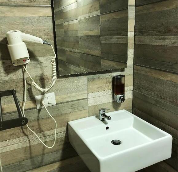 اتاق استاندارد با تخت‌های تاشو, Napoli Centro