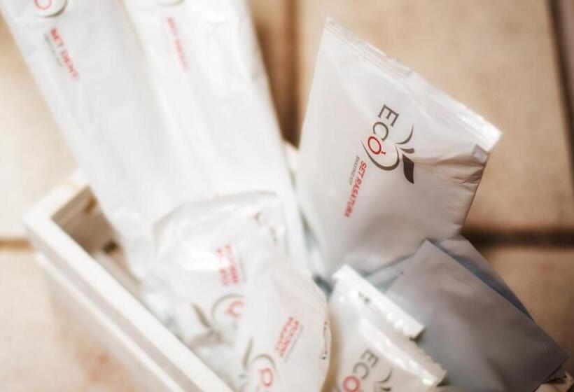 جناح مزوَّد بشرفة, B&b Li Tarici