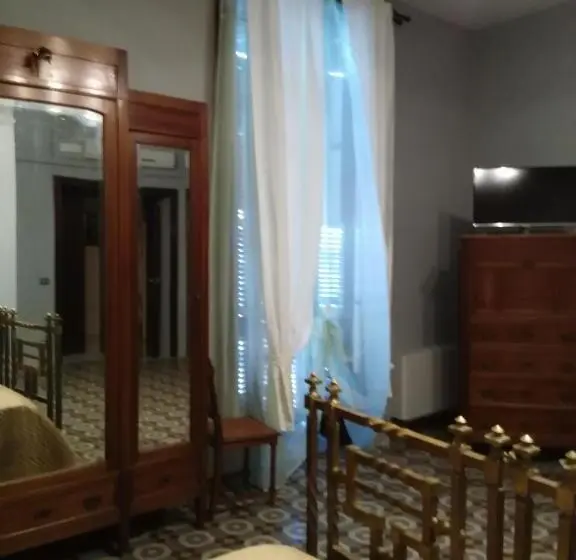 景色の見えるスタンダード４人部屋, Domus Cicerone