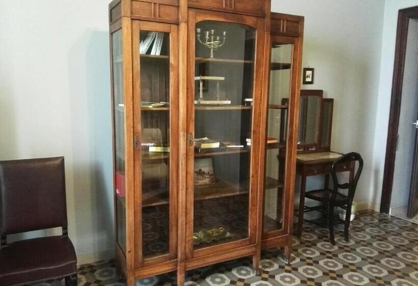 带海景标准四人间, Domus Cicerone