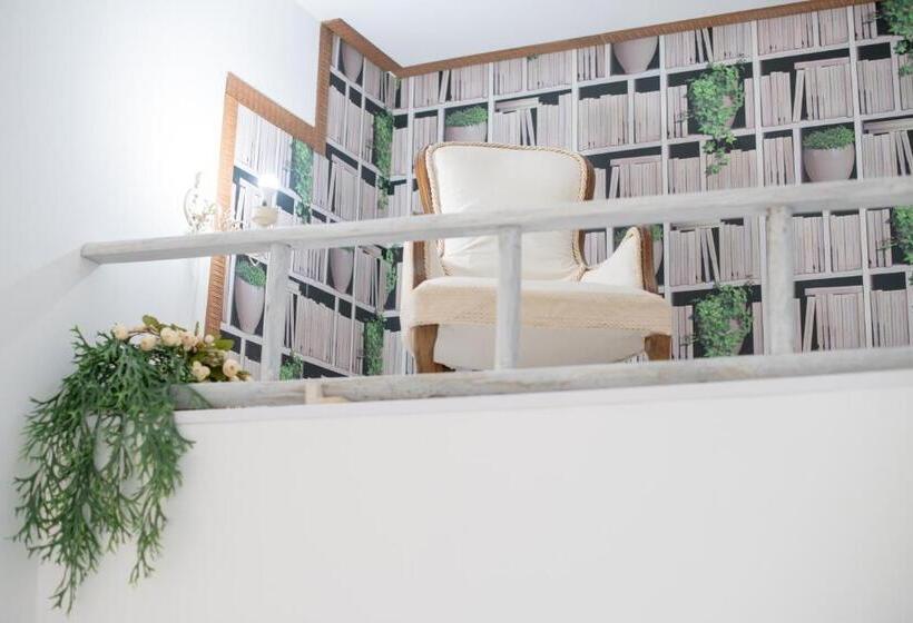 اتاق سوپریور, B&b Toma Street