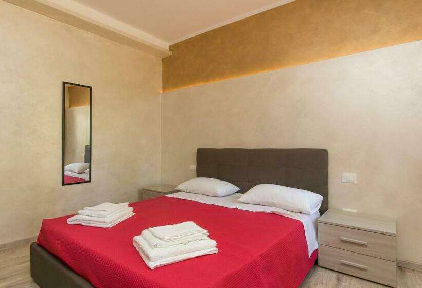 اتاق لوکس, Red Lion Guest House