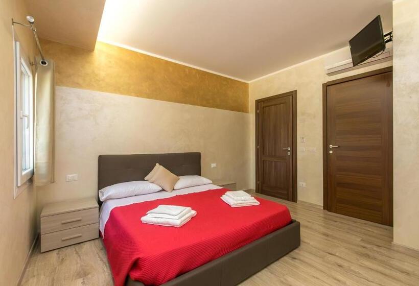 اتاق سوپریور, Red Lion Guest House