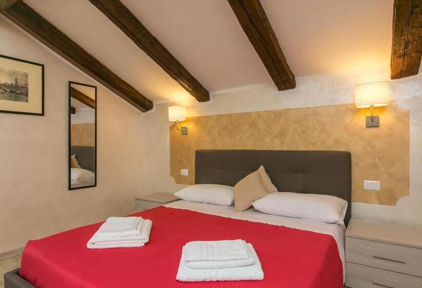 اتاق استاندارد, Red Lion Guest House