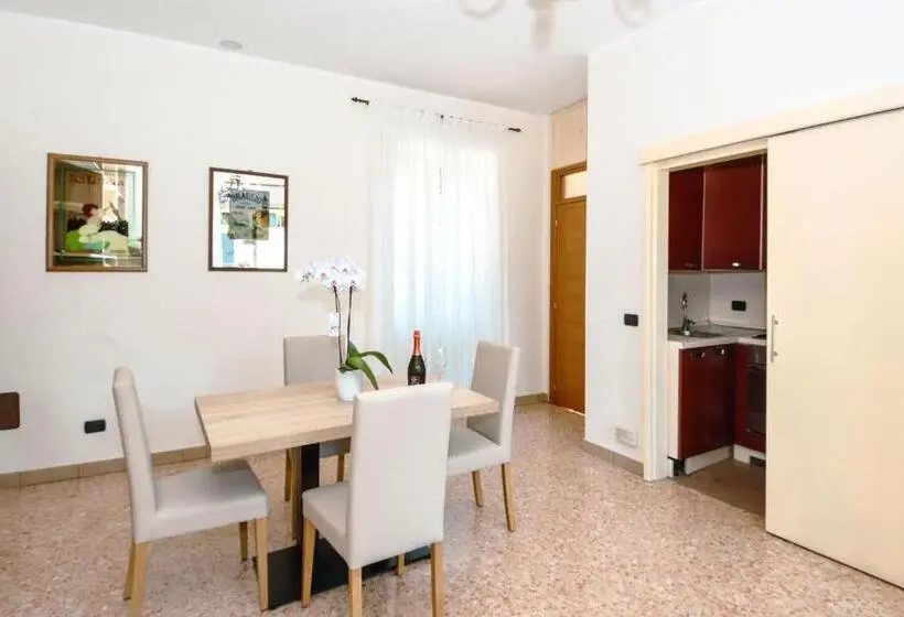Huoneisto 1 Makuuhuone Terassi, La Piccola Bellagio