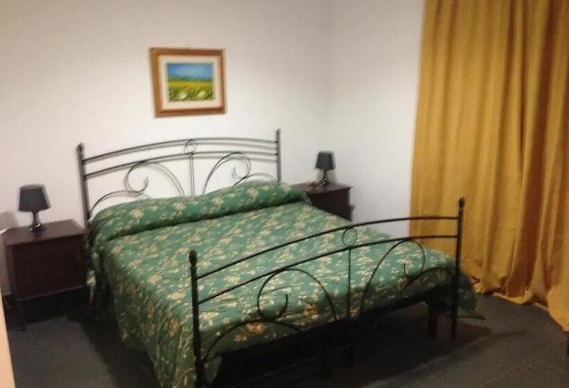 エコノミールーム, B&b Largo Barile