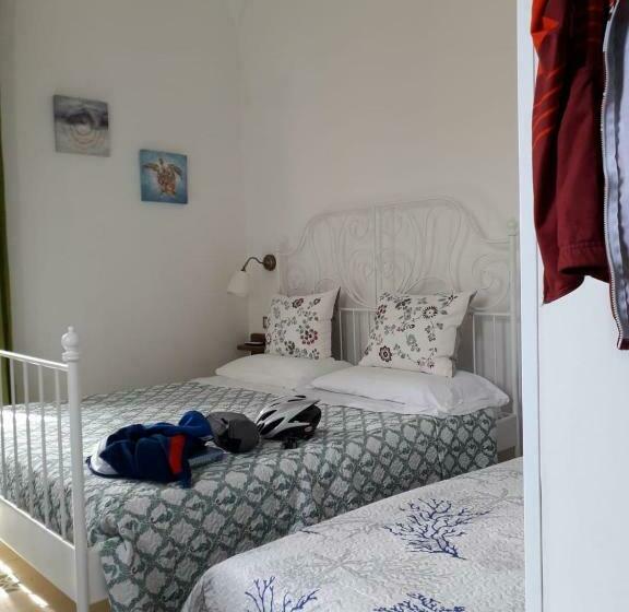 Номер Стандарт Трехместный, Domus Linda B&b