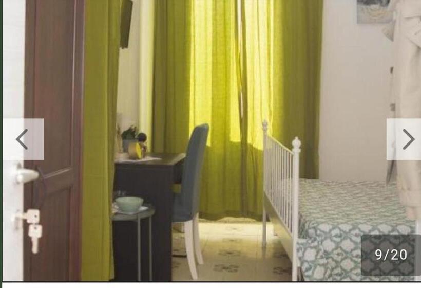 스탠다드 트리플 룸, Domus Linda B&b